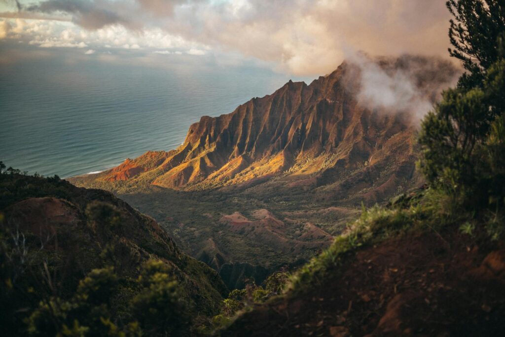 Top 10 Scenic Hiking Trails in North America: A Must-Visit Guide 11 Hiking Trails